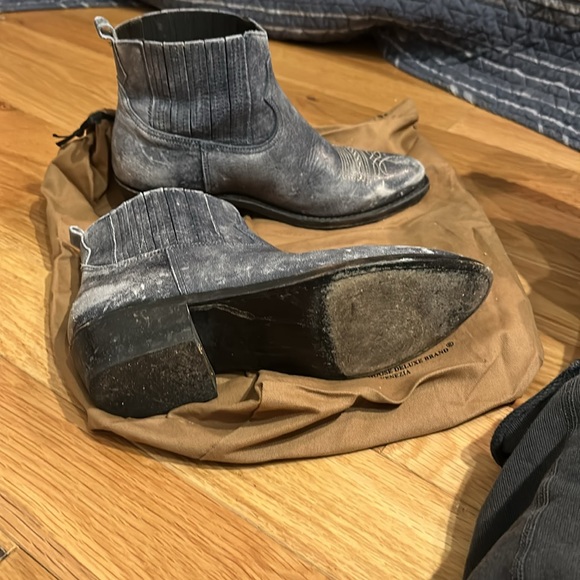 Golden Goose Deluxe brand - Picture 3 of 5